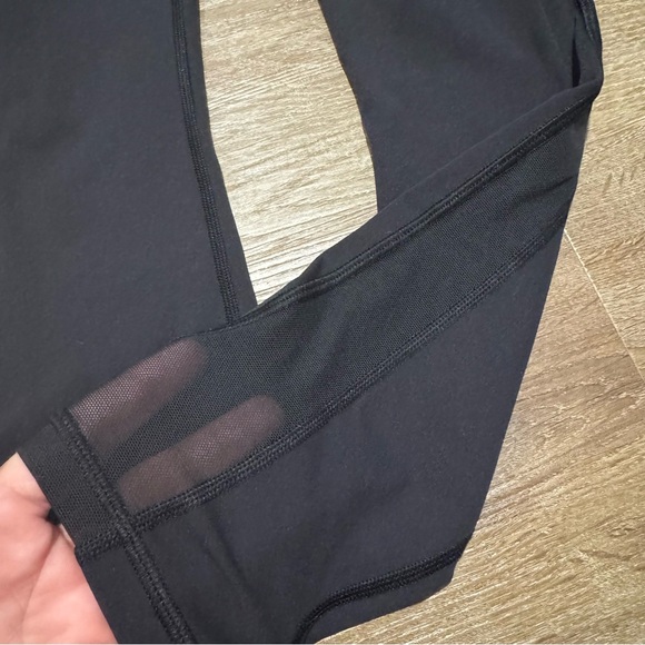 Lululemon Train Times 7/8 Pant - Picture 7 of 11